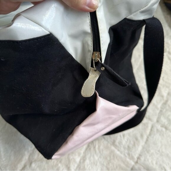 Victoria's Secret | Black & White Duffle Gym Bag Weekender Tote | One Size - Picture 11 of 16